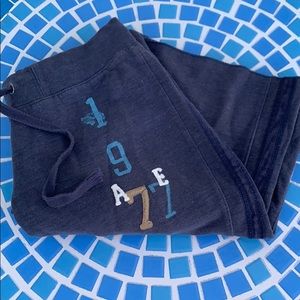 American Eagle cut off shorts size medium